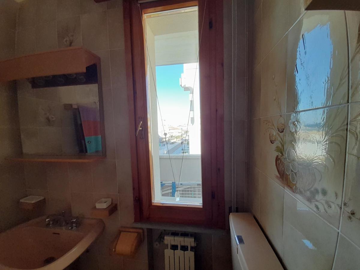 Appartamento Vista Mare Viserbella, Vicissimo Alla Fiera Римини Экстерьер фото
